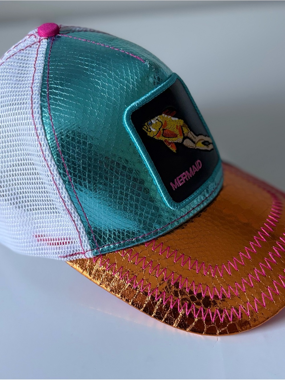 Rare Goorin Bros Animal Farm “Ocean Rudeness” Mermaid Trucker Hat Snapback - Picture 12 of 12